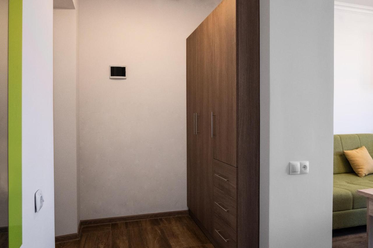 Bright Apartment On 13Th Floor Yerevan Ngoại thất bức ảnh